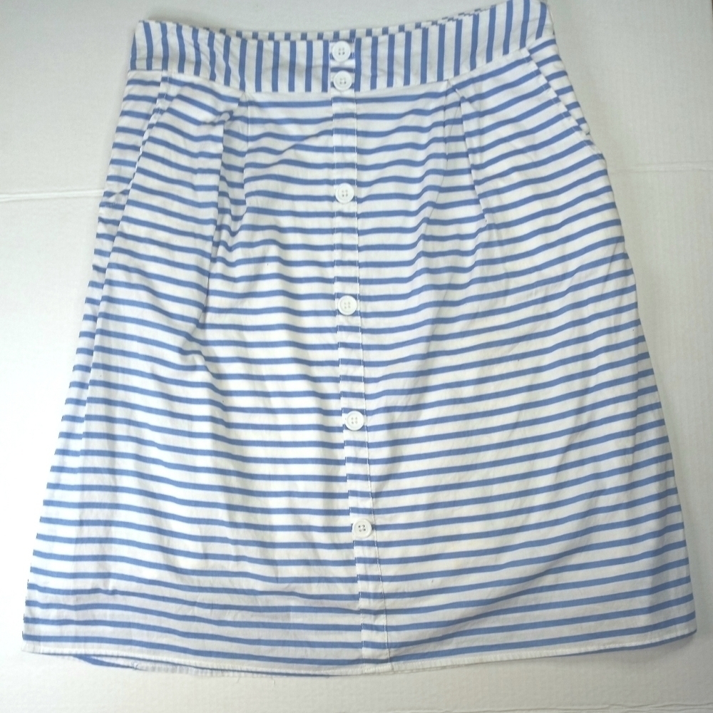 Downeast Blue Stripe Mid length Skirt Size M